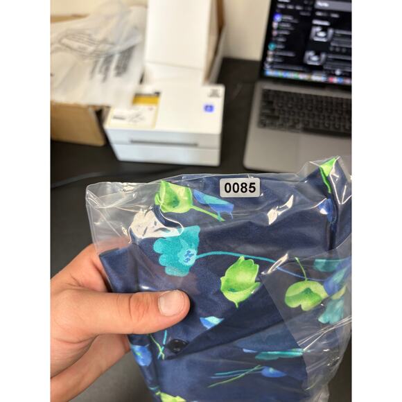 No Boundaries Sleep Shirt Womens Large Blue Floral AOP Button Up Loungewear - Picture 7 of 7